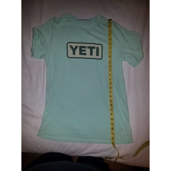 Yeti Green Logo‎ Spellout T Shirt Size M Outdoors Gear - Picture 4 of 5